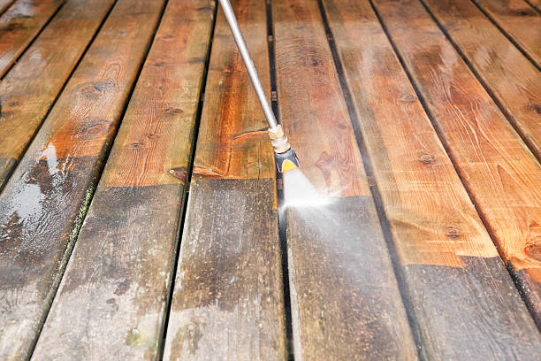 Why Choose Our Certified Pressure Washing Experts for Your Project Needs in Dayton, KY?